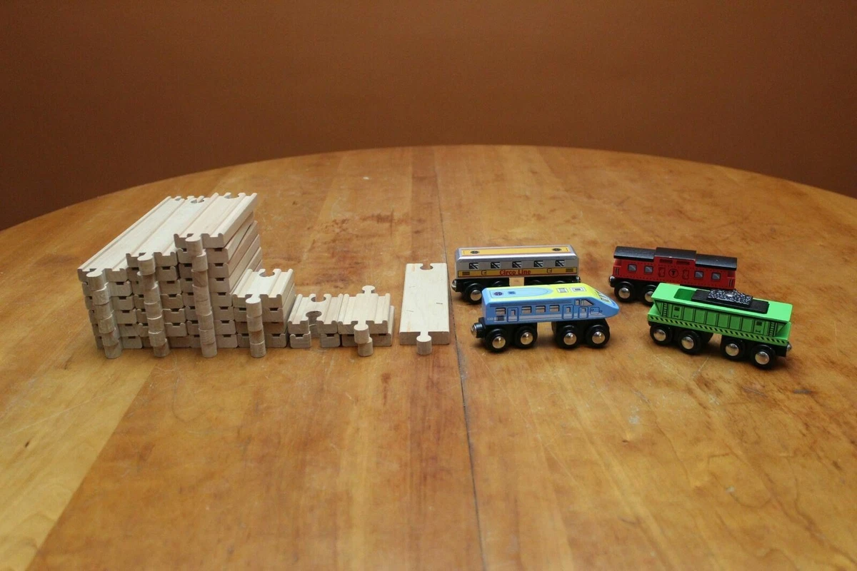 Circo wooden deals train set