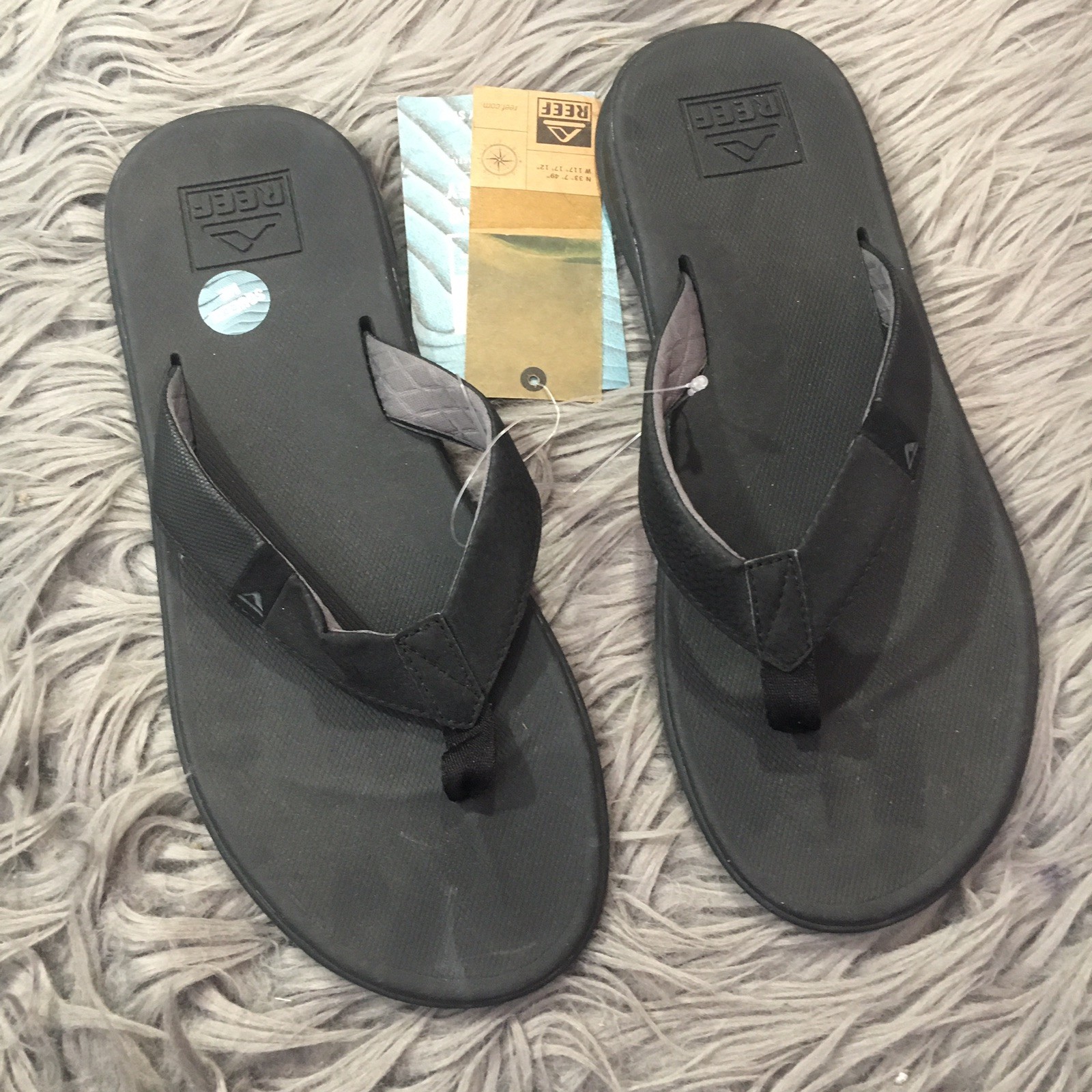 reef slammed rover grey