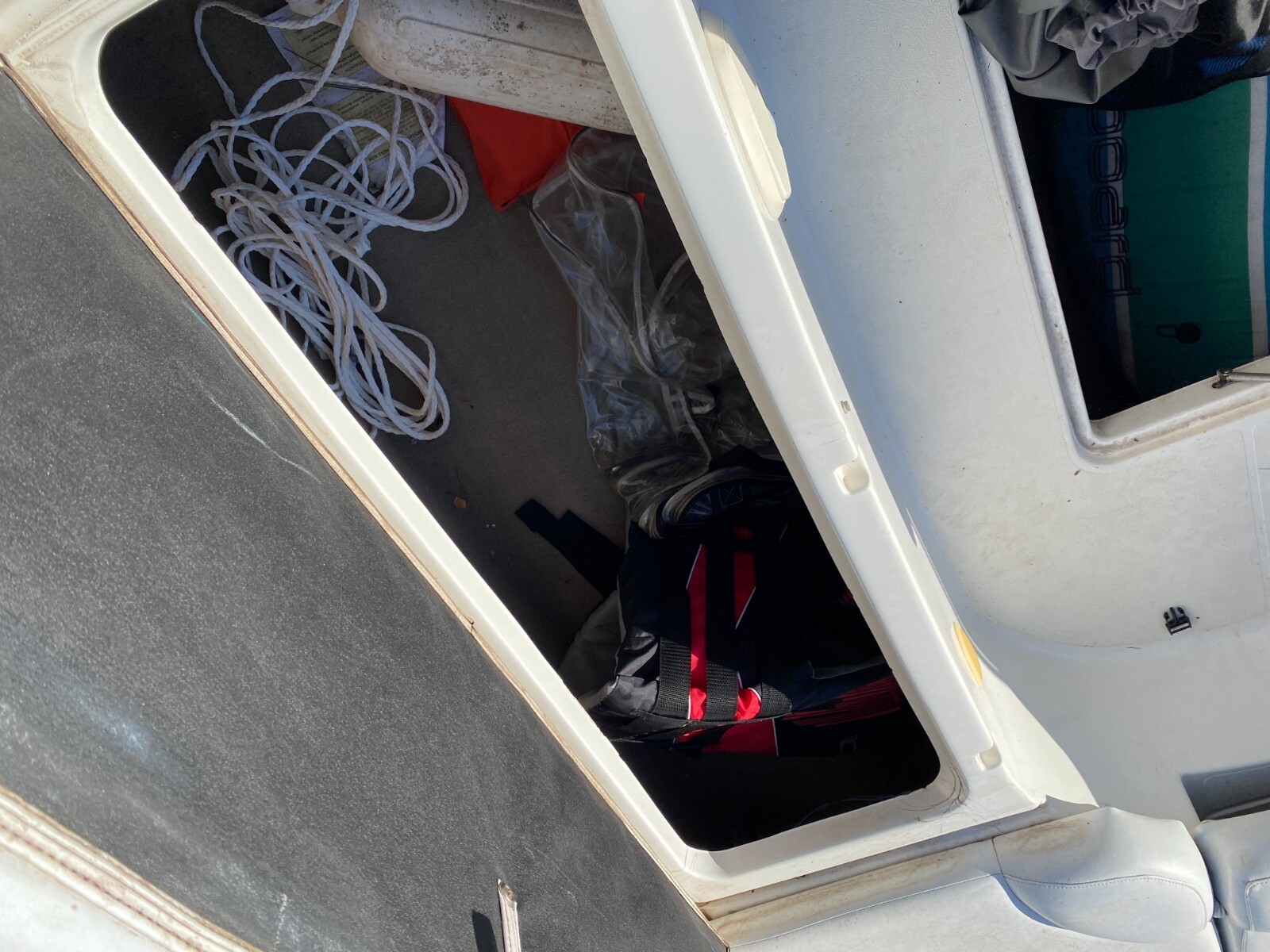 2000 Larson 233 Escape 24' Deck Boat & Trailer eBay