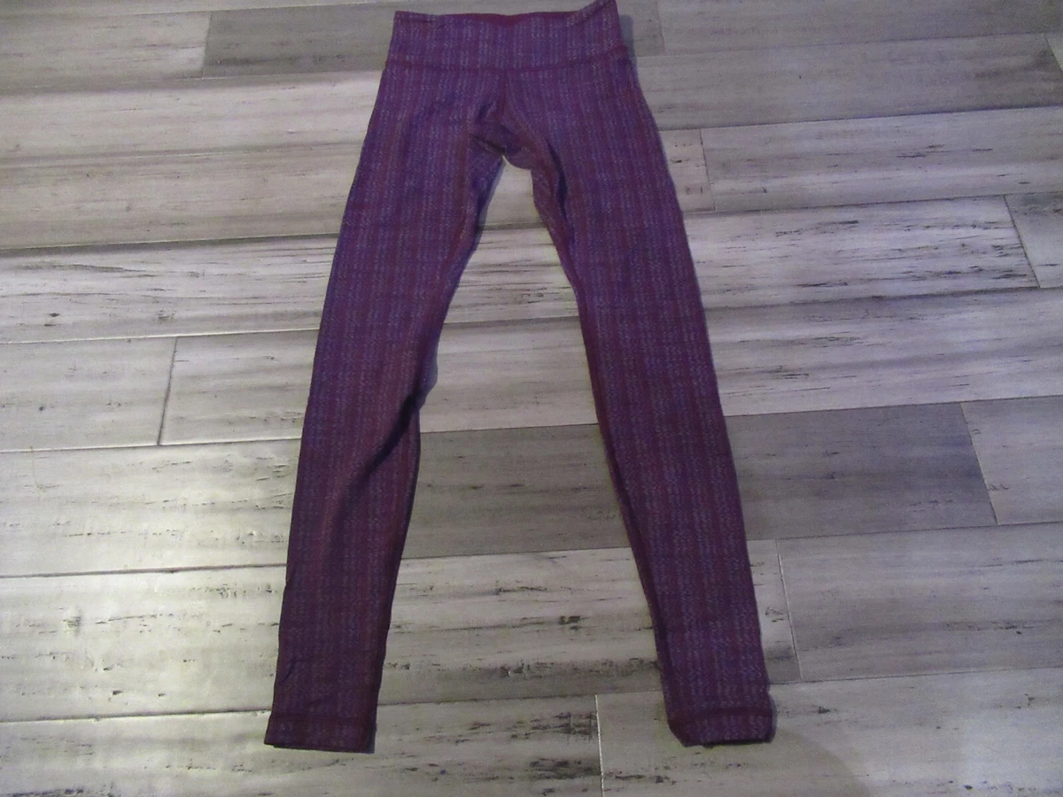 LULULEMON PURPLE LEGGINGS - SIZE 6