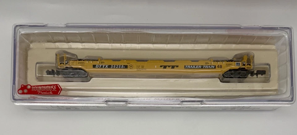 RARE NIOB N ROUNDHOUSE 8471 Gunderson Husky Stack DTTX 56258 Trailer Train 48