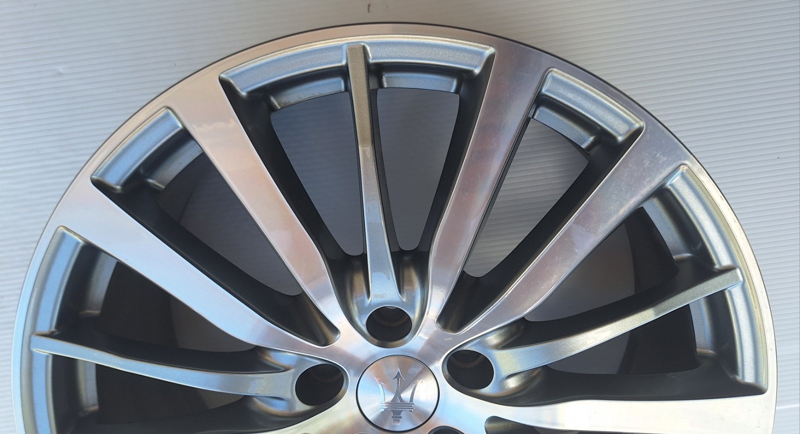 Maserati Ghibli S Q4 2014-2024 Wheel P/N 670016852