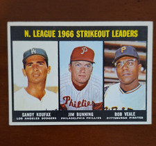  1967 Topps #238 NL STRIKEOUT LEADERS Sandy Koufax & Bunning EX