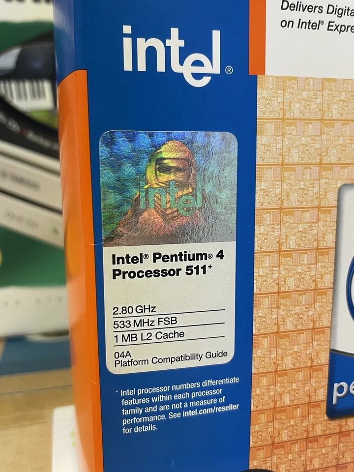 Intel Pentium 4 Processor 511 2.80GHz Socket LGA775 1MB L2 cache NEW - Image 2 of 4