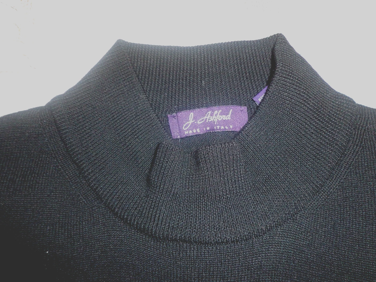 J. Ashford Knit Sweater Mens XL Black / Extra Fine Merino Wool Made Italy