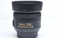 Nikon AF-S DX NIKKOR 35mm f/1.8G Lens W/HB46 Hood