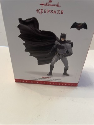 Hallmark Keepsake 2016 Christmas Ornament BATMAN V Superman Dawn Of Justice