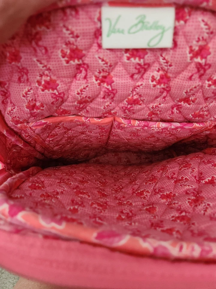 Vera Bradley Retired Hope Toile Backpack Pink Coral Floral Quilted - Pre Owned - Image 3 of 4
