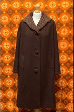 Stunning 1960s Ladies Wool Coat In Chocolate Brown - Vintage - Excellent Cond