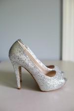 ALDO Women's NEEN Silver Glitter Sparkled Peep Toe Stiletto Platform Heels 7