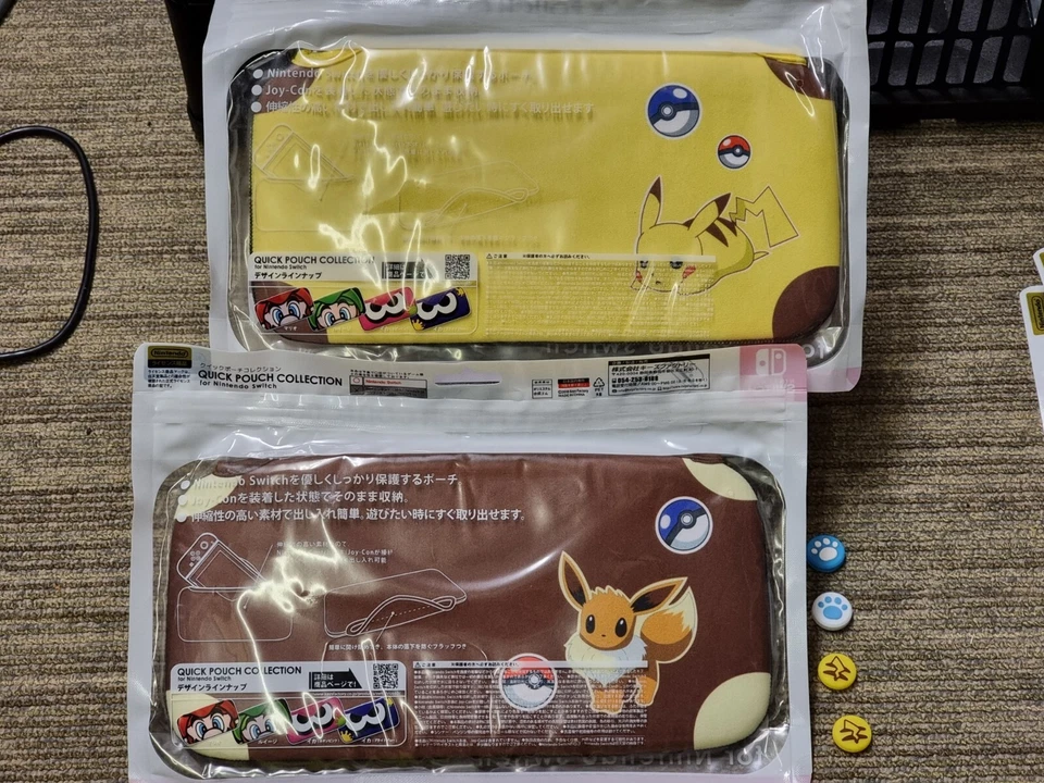 2 NINTENDO SWITCH CONSOLE CARRY CASE QUICK POUCH Pikachu Eevee 4 JOYCON GRIP NEW - Image 2 of 2