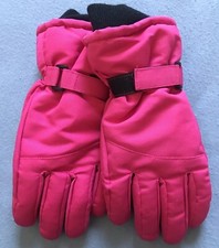 Girl's or Women's Winter Gloves brand Akiyoko color Pink size 12/14