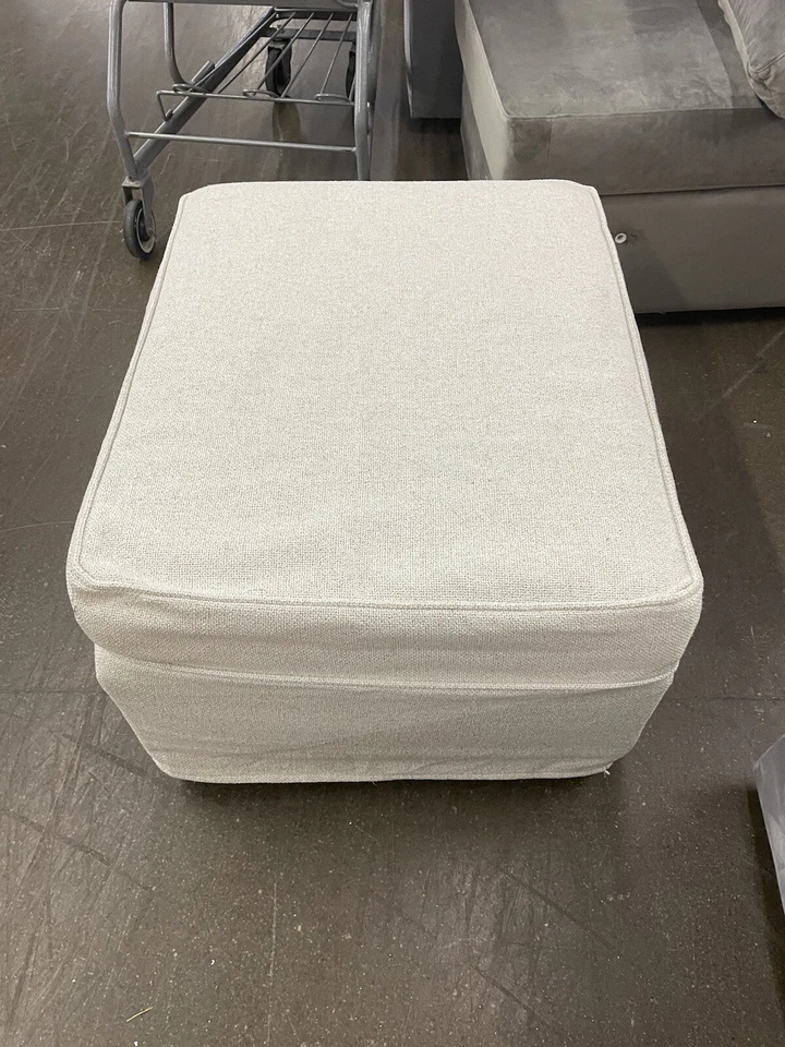 Sofá silla otomana Pottery Barn Cameron con funda Performance Boucle avena Foto 2 de 4