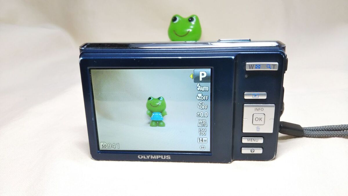 Olympus FE-4020 Blue Compact Digital Camera 14MP Japan Used Olympus FE-4020 Blue Compact Digital Camera 14MP Japan Used