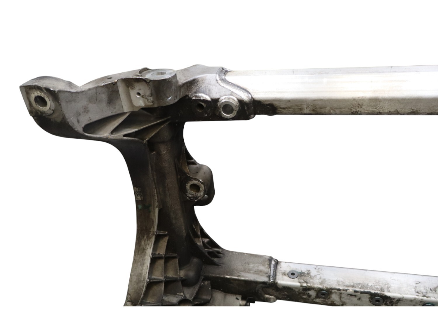 14-19 Maserati Ghibli RWD Front Suspension Subframe Crossmember Oem