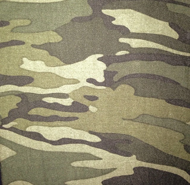 NUEVO CON ETIQUETAS Leggings Camuflaje Suave Mantecoso Talla Única S M L Verde Ejército CAMUFLAJE Militar OS Foto 2 de 3