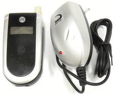 Motorola V series V180 - Piano Black  T-Mobile  Very Rare Flip Phone - Bundled