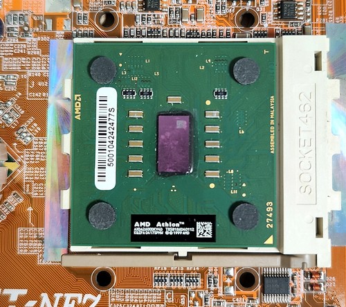 Abit NF7 V2.0 Socket 462 nForce2 Ultra 400 Motherboard +AMD Athlon XP 2600+ CPU - Picture 9 of 16