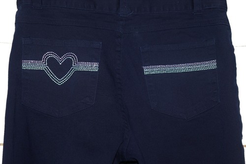 Girls Navy Blue Embroidered Circo Flat Front Khaki Pants Size 14 excellent - Picture 3 of 3