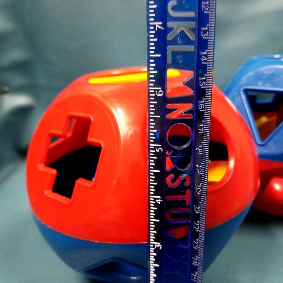 2 juegos clásicos de bolas con forma de juguete Tupperware de colección clasificadores de formas años 80 Foto 2 de 4