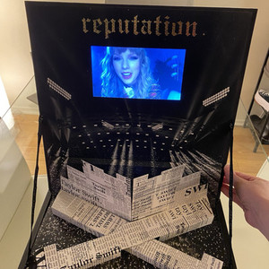 Taylor Swift Vip Package Reputation | eBay Taylor Swift Vip Package Reputation | eBay