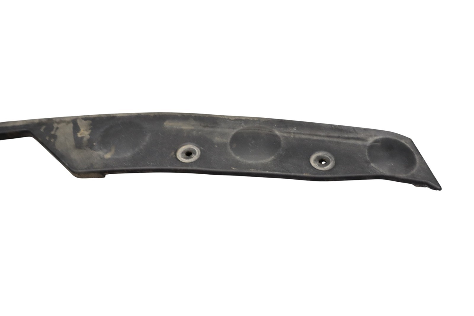 14-20 Maserati Ghibli M157 Front Bumper Upper Support Trim Panel 670010774 Oem