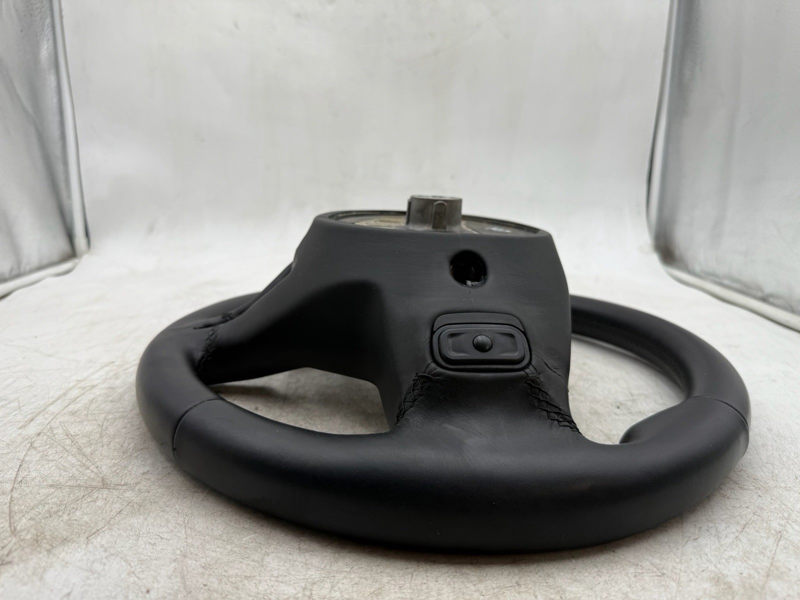 2018-2021 MASERATI GHIBLI BLACK LEATHER STEERING WHEEL OEM 2019 2020