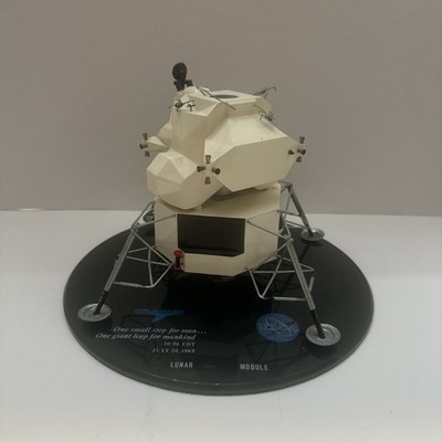 Grumman NASA Lunar Module LEM Model Missing One Dish