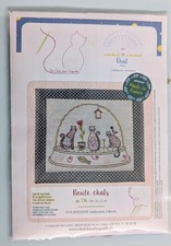 Un Chat Dan's l'aiguille embroidery broderie kit cats snow globe made in France