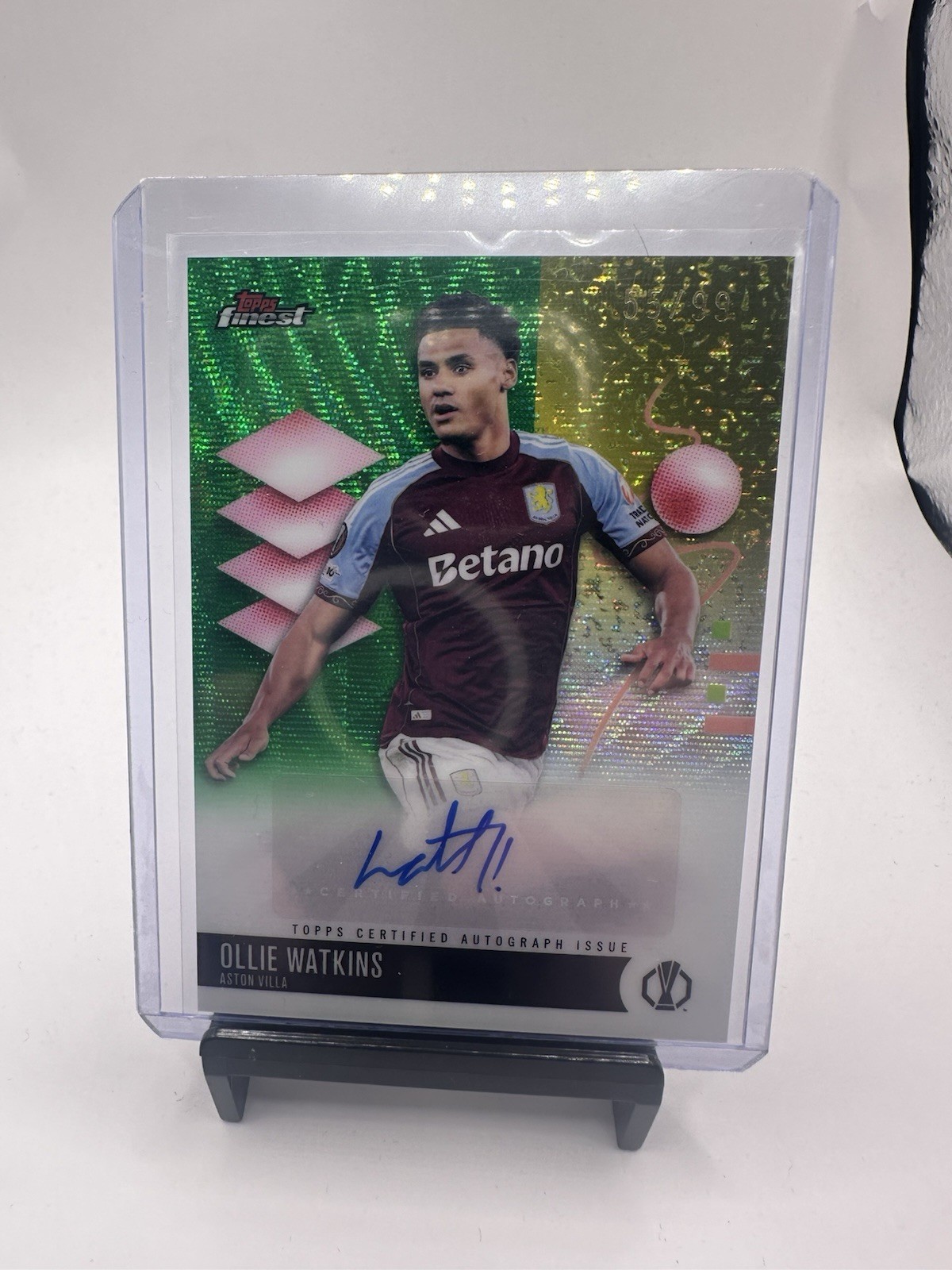 2026 Topps Finest UEFA Soccer Ollie Watkins Green Auto /99 #BA-OW JS view 1
