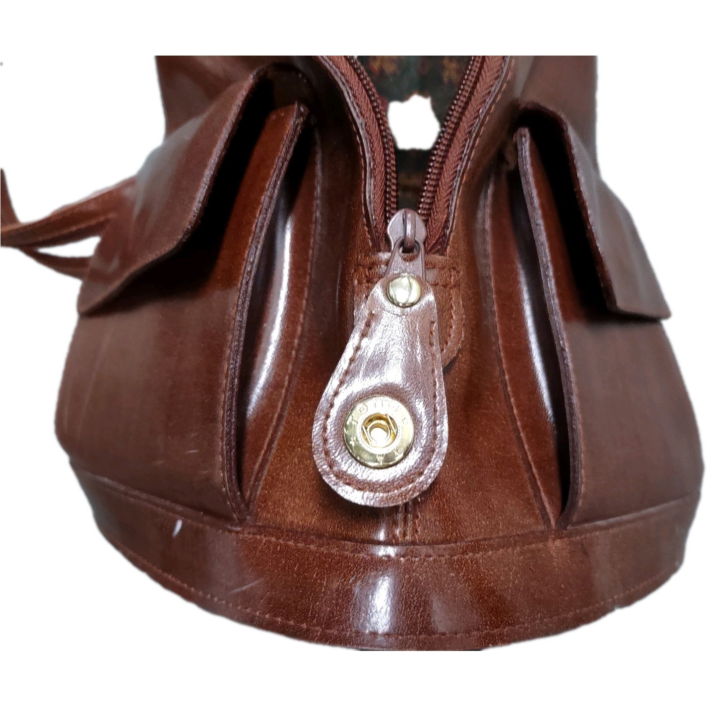 TA TONG Beautiful Brown Leather Backpack - image 10