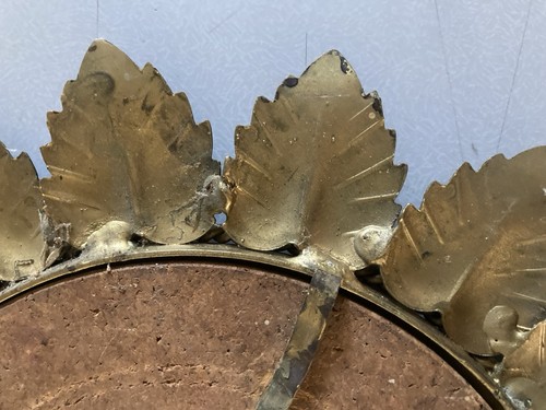 Très Beau Miroir, Soleil Encadrement Forme Feuille Metal Doré, Or 1950 Ancien - Foto 8 di 9