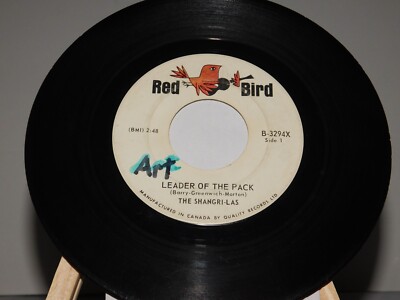 Shangri-Las Leader Of The Pack/What is Love original 1964 canadian 7'' single