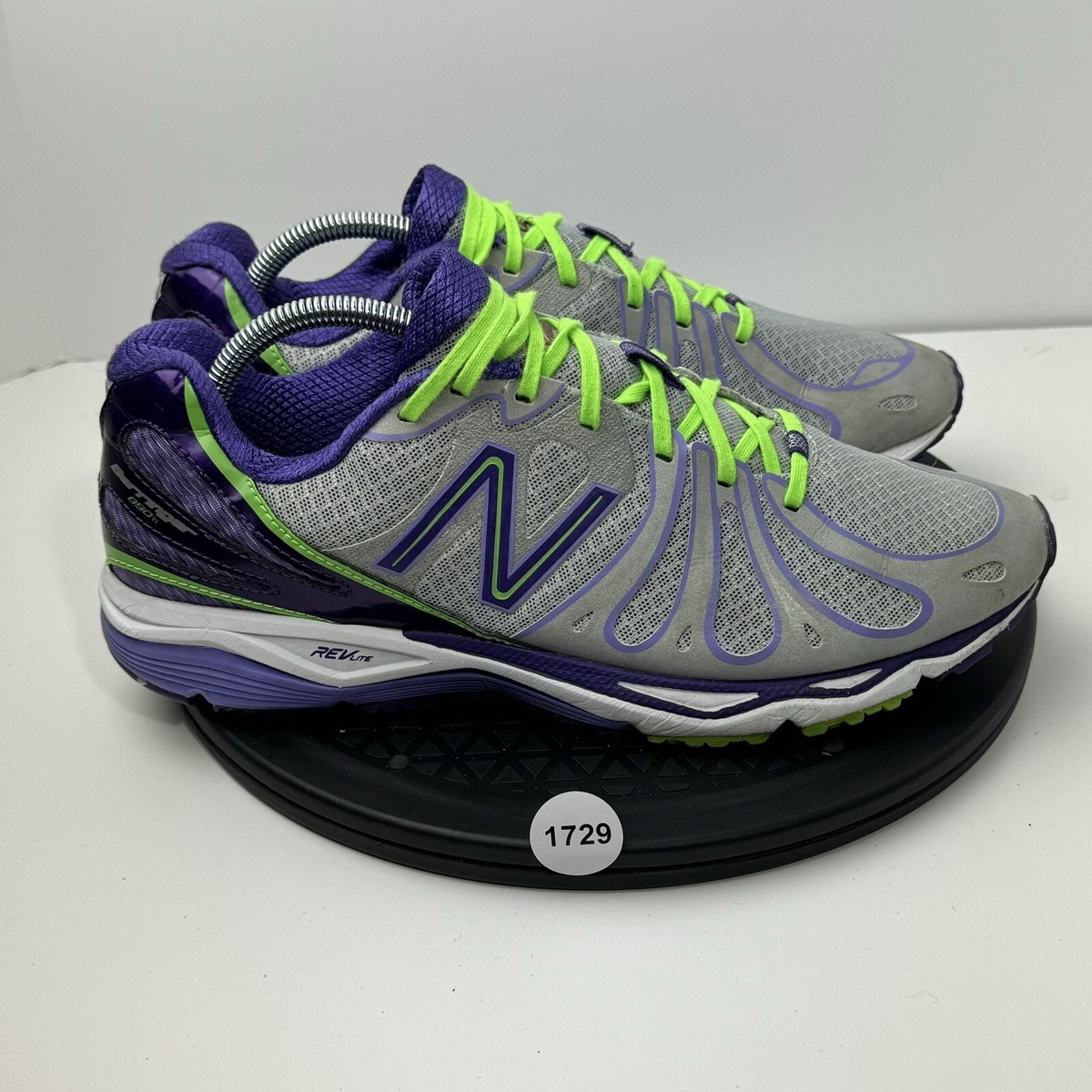 New Balance 890v3 Womens Size 11 W890SP3 Gray Purple Running Shoes