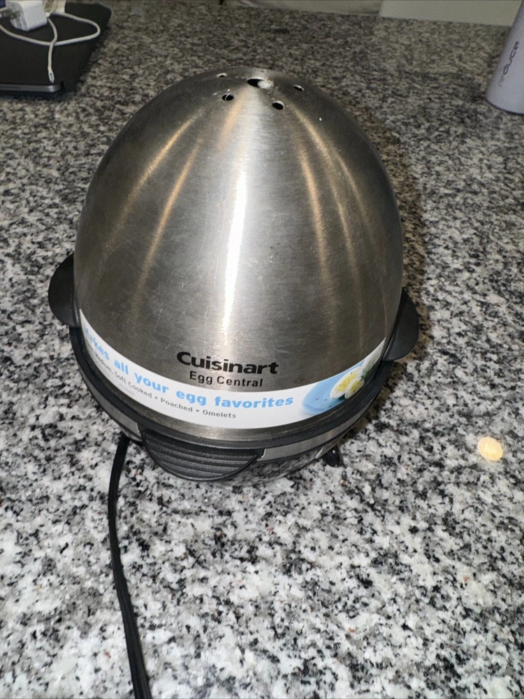 Cuisinart CEC-10 Electric Egg Cooker 10-Capacity New Open Box  