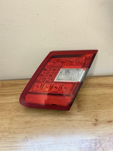 Mercedes Benz E Klasse W212 Rückleuchte Rechts Innen LED A2128203264 Rücklicht