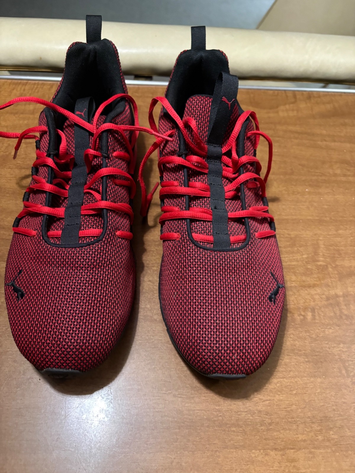 Puma Axelion Logo Pack - Red. mens 13