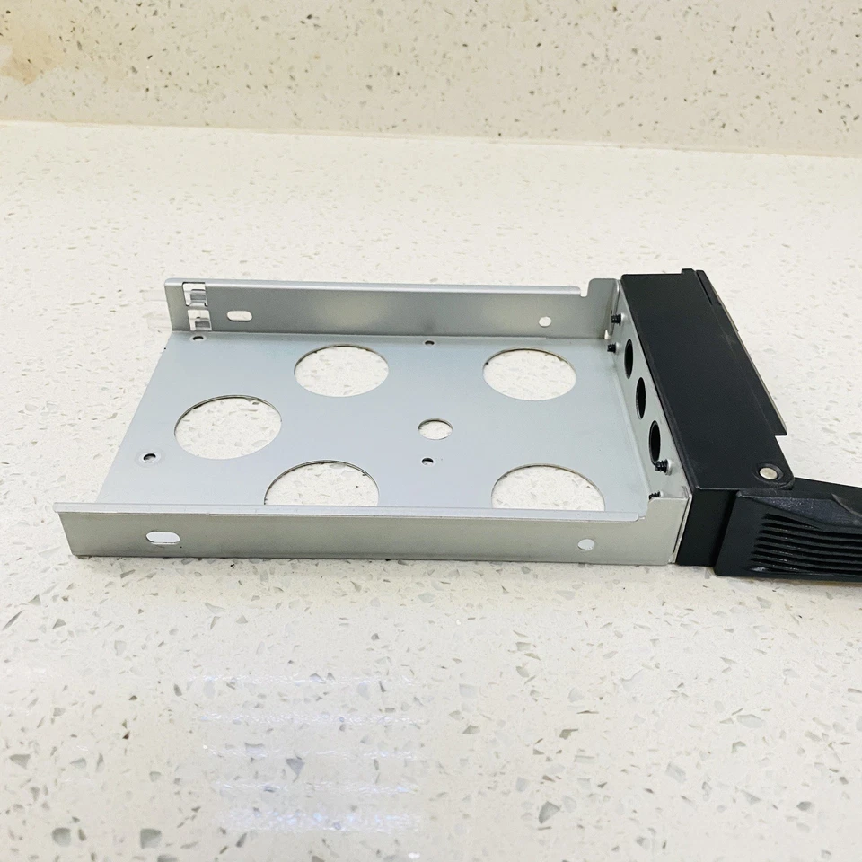 🔥Sans Digital Drive Caddy, Black & Chrome for TR5M Mint Condition 🔥 - Image 4 of 4