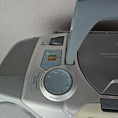 Philips AZ1564 Portable AM/FM/CD Boom Box Cd Player Not Working