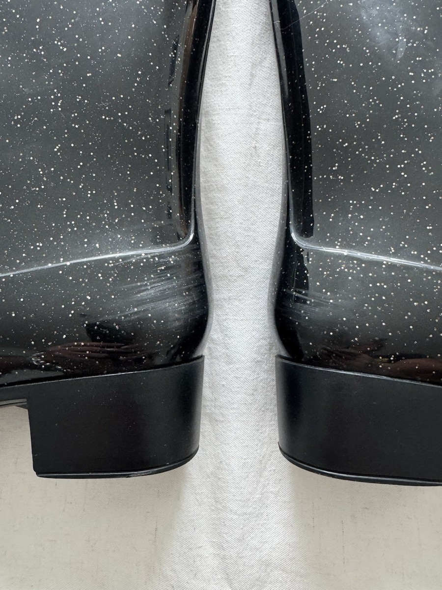 新品黒♡CHANELカメリア付きストレッチブーツ CHANEL Black Rubber Camellia Embellished Rain Boots Size 39
