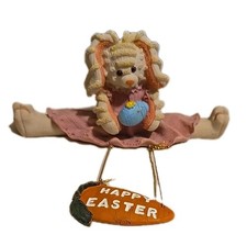 Yardworks Originals Easter Bunny rabbit figurine