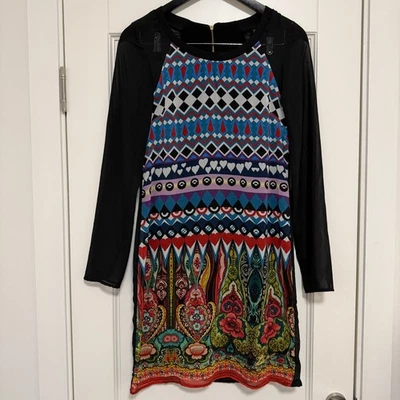 Desigual Kleid 38 Schwarz Dami Geometrisch Blumen Etuikleid Langarm U-boot - Bild 1 von 4
