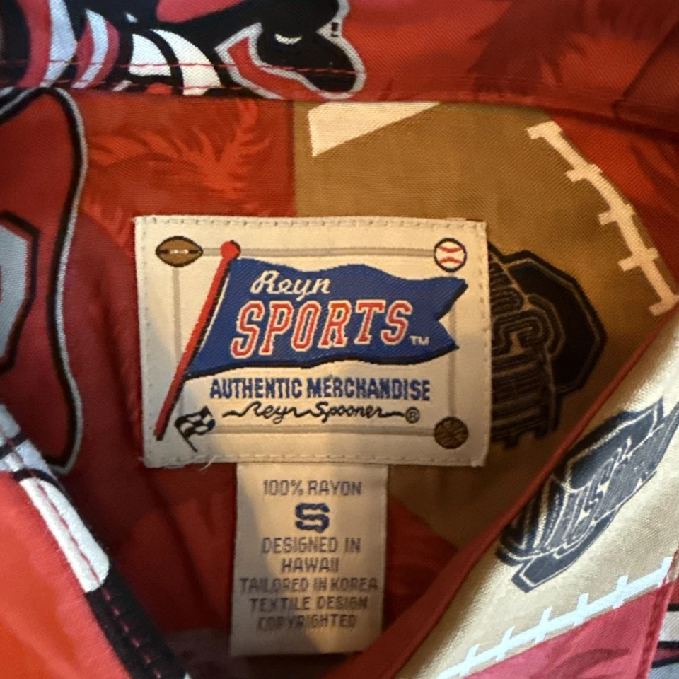 Camisa de fútbol americano Reyn Spooner OHIO STATE BUCKEYES para hombre pequeña rayón hawaiana Brutus Foto 2 de 4