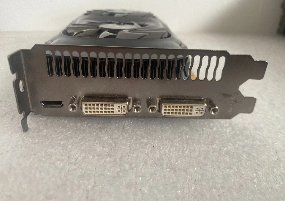 Gigabyte NVIDIA GeForce GTX 460 1GB GDDR5 GV-N460OC-1GI PCI Express 2.0 x16 Card - Image 3 of 4