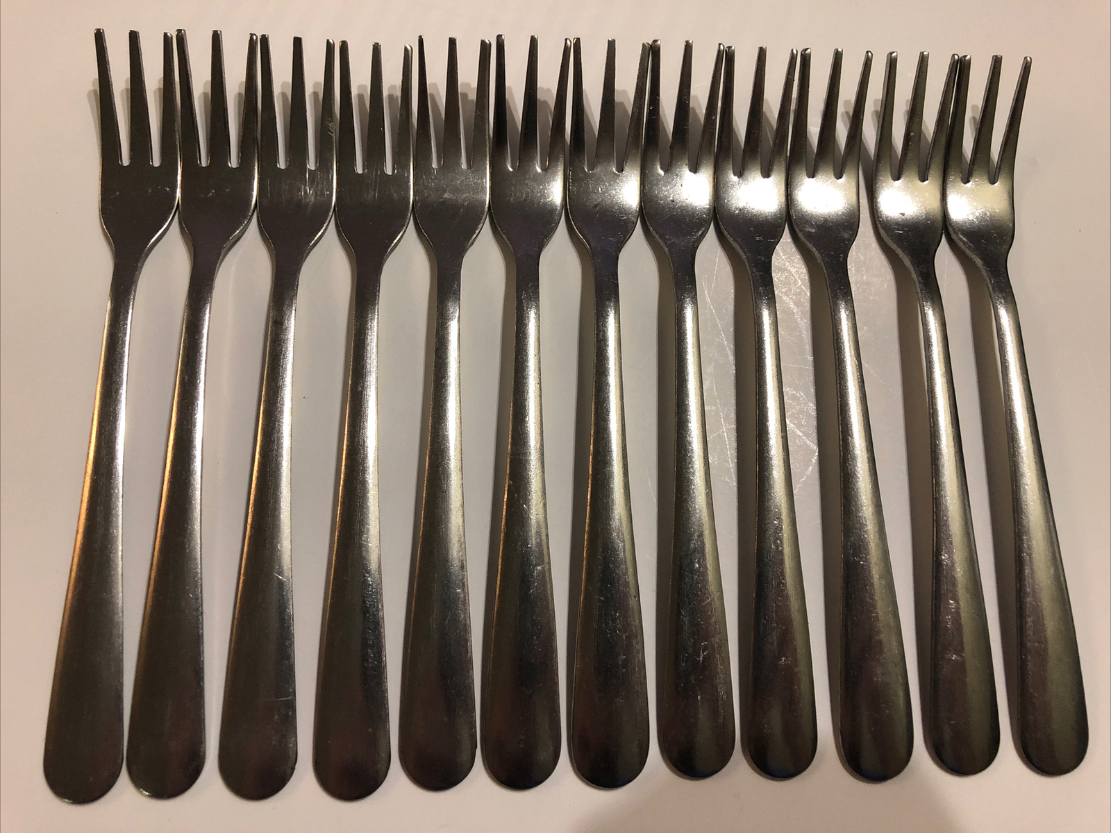 12 BRAND WARE WINDSOR 5 1/2" COCKTAIL/OYSTER FORK STAINLESS STEEL ECONOMY Dozen
