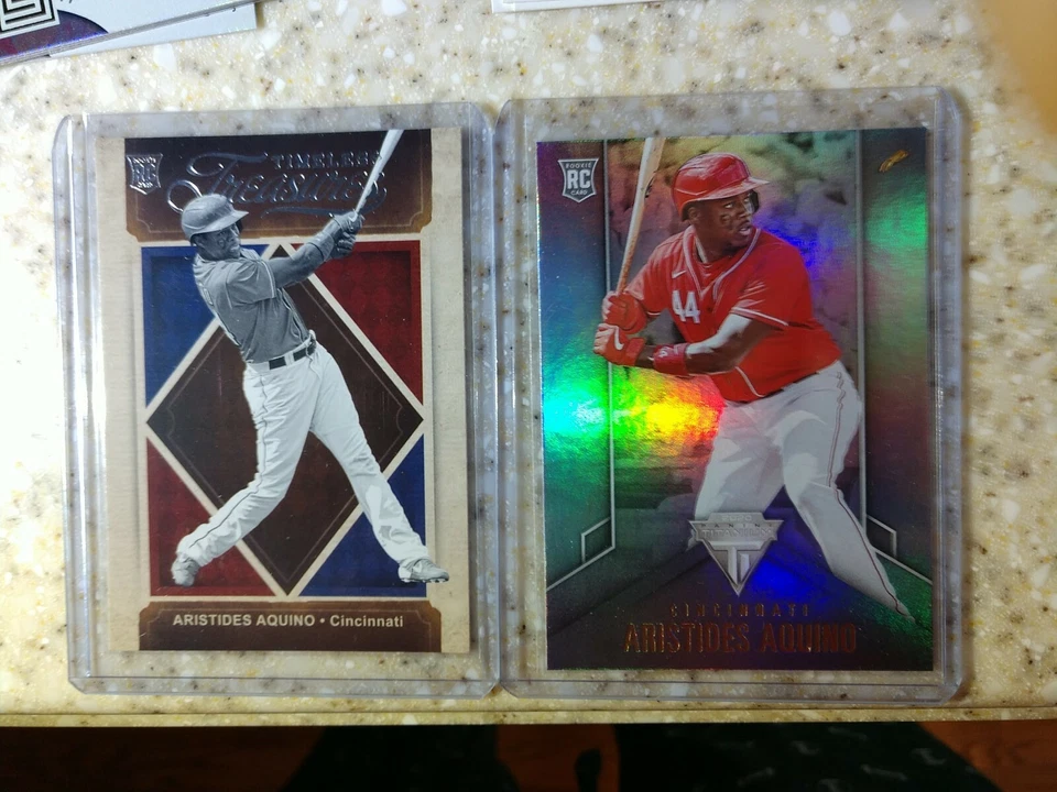 Reds Lot (23) Chronicles w/Certified Green Votto Aristides Aquino RC x2 &Gennett - Image 2 of 4