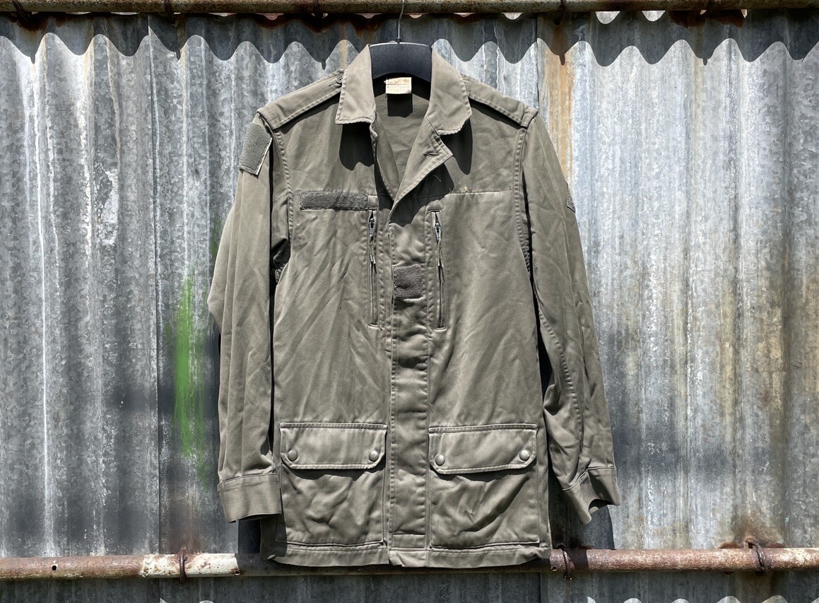 1980's VINTAGE FRENCH ARMY OLIVE GREEN F1 COMBAT JACKET 88L SMALL