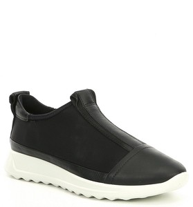 ecco flexure runner slip on