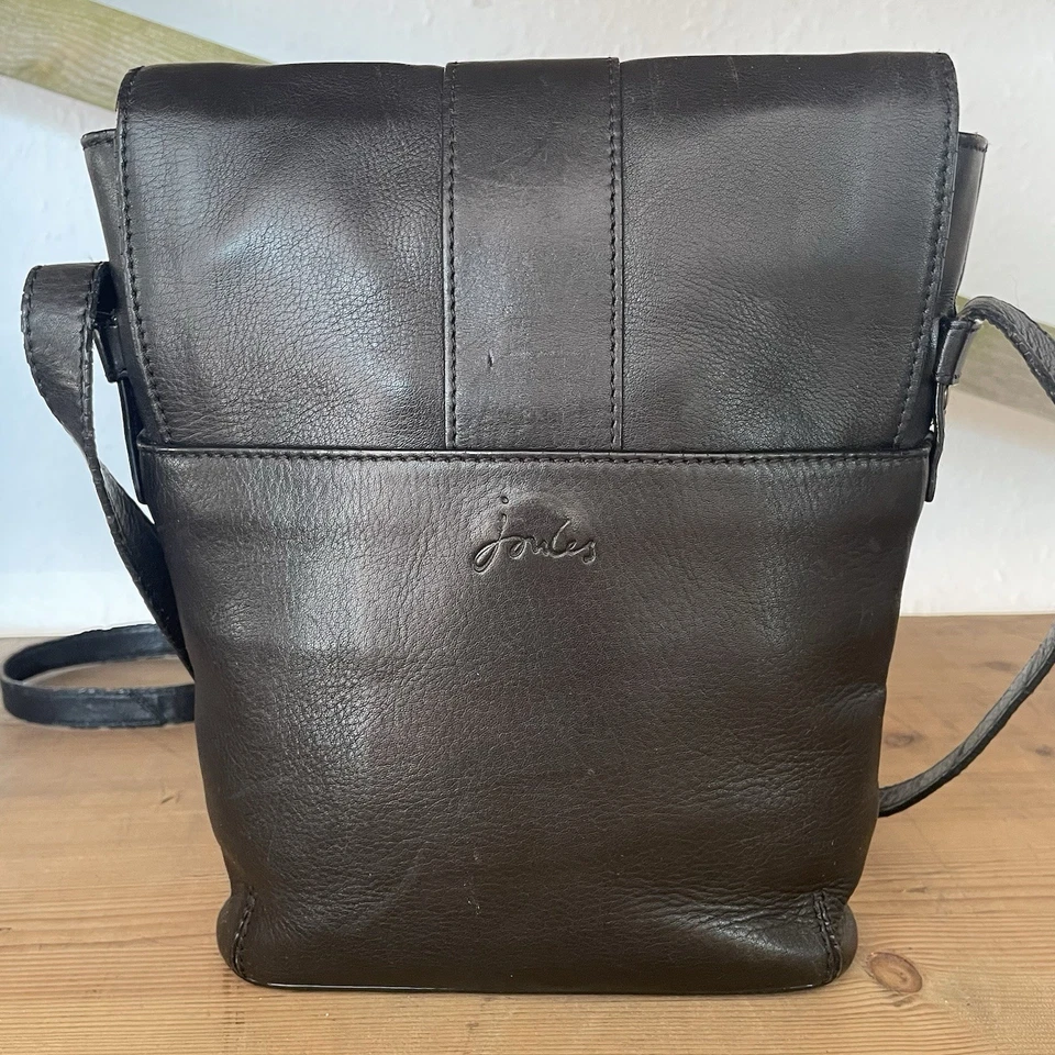 Joules Black Leather Bag Bucket Crossbody Tourer Small - image 4 of 4