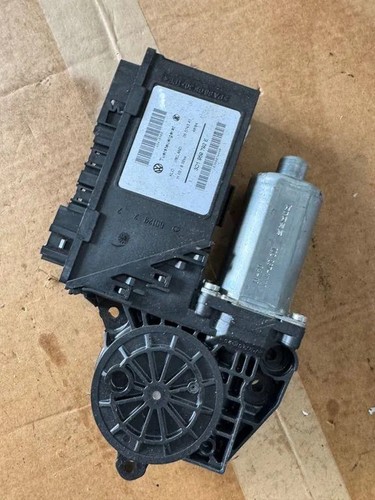 VW TOUAREG 7LA, 7L6, 7L7 Fensterhebermotor vorne links 05074341 34033606